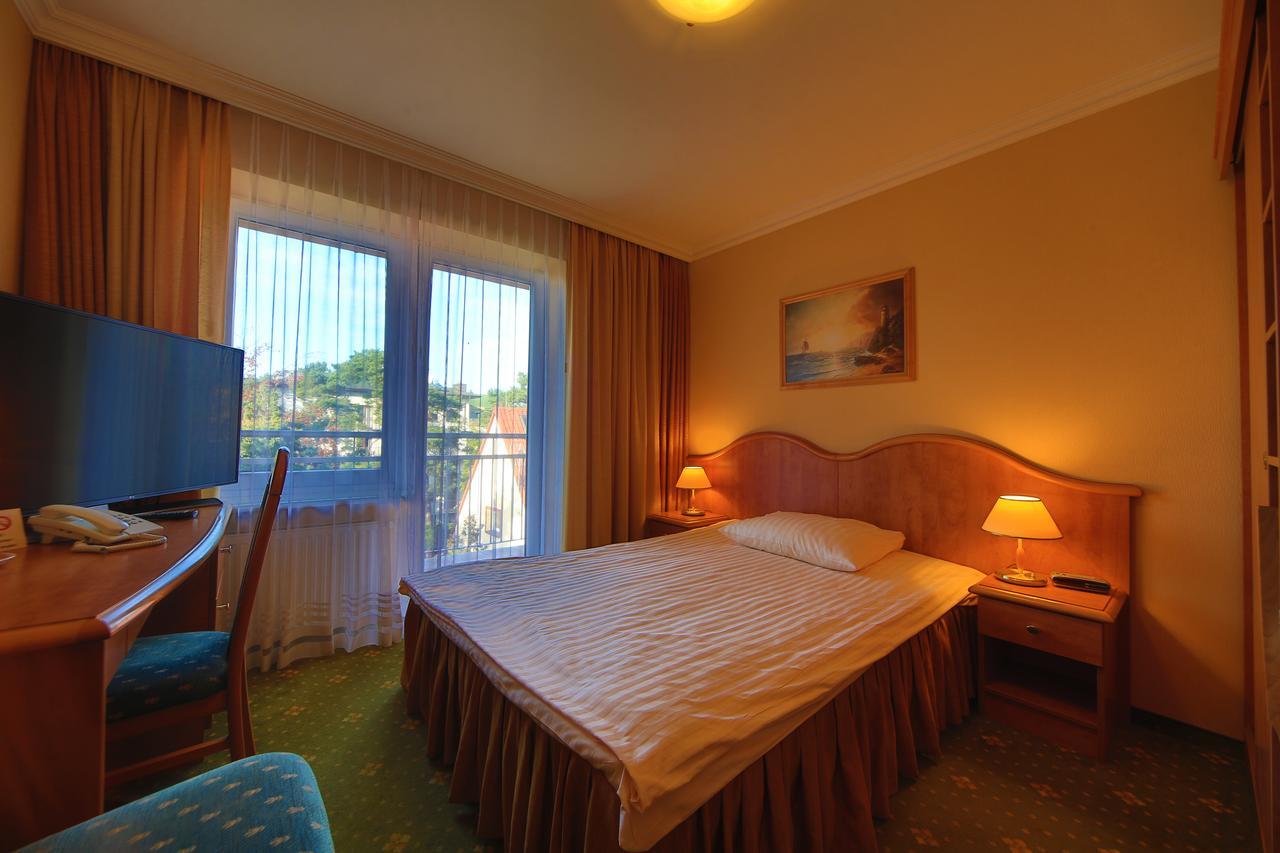 Hotel Polaris III Свиноуйсьце Экстерьер фото