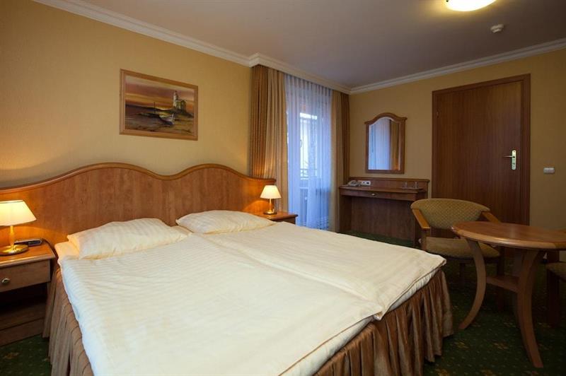 Hotel Polaris III Свиноуйсьце Экстерьер фото